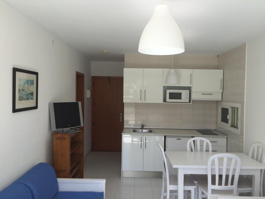 Llevant Apartments 포엔샤 항구 외부 사진
