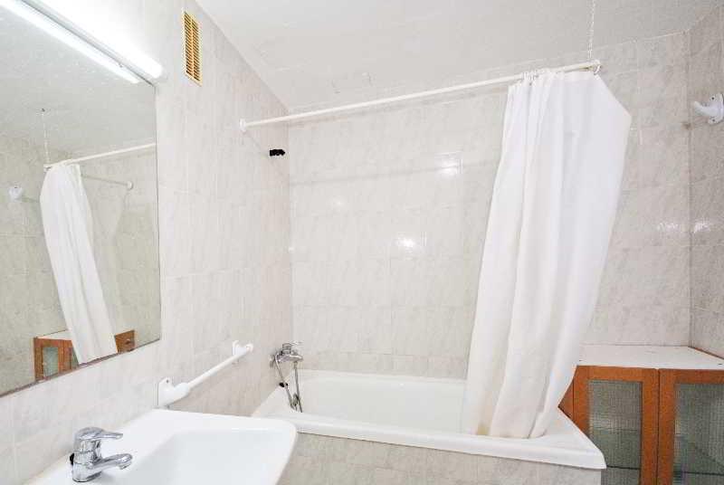 Llevant Apartments 포엔샤 항구 외부 사진