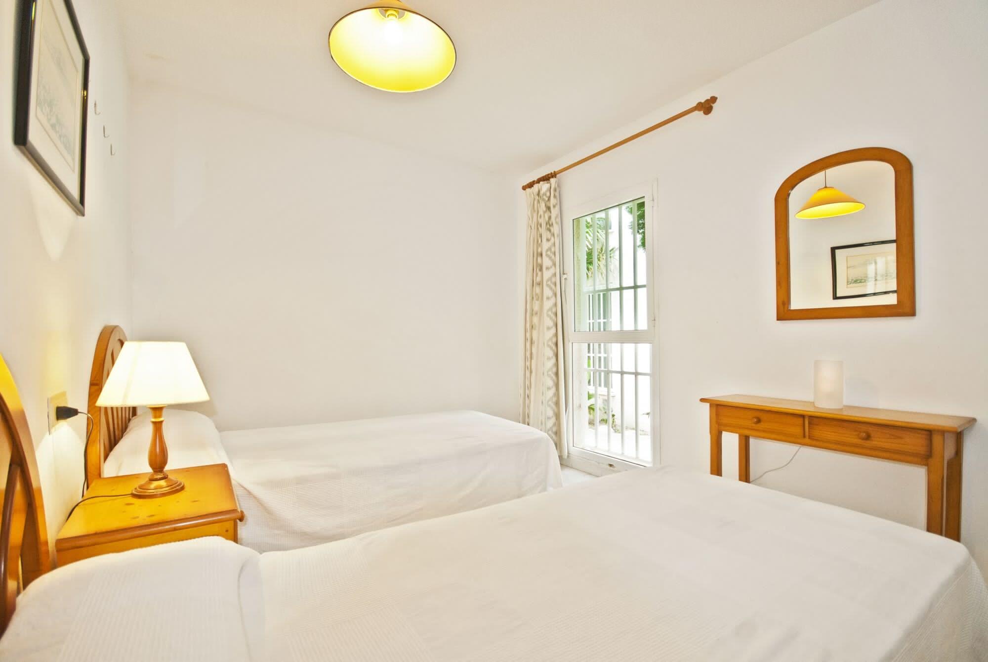 Llevant Apartments 포엔샤 항구 외부 사진